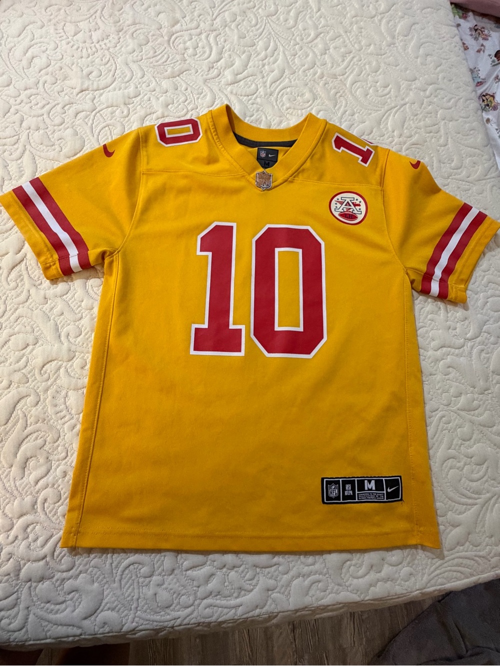 Nike Youth Kansas City Chiefs #10 Gold and Red Football Jersey